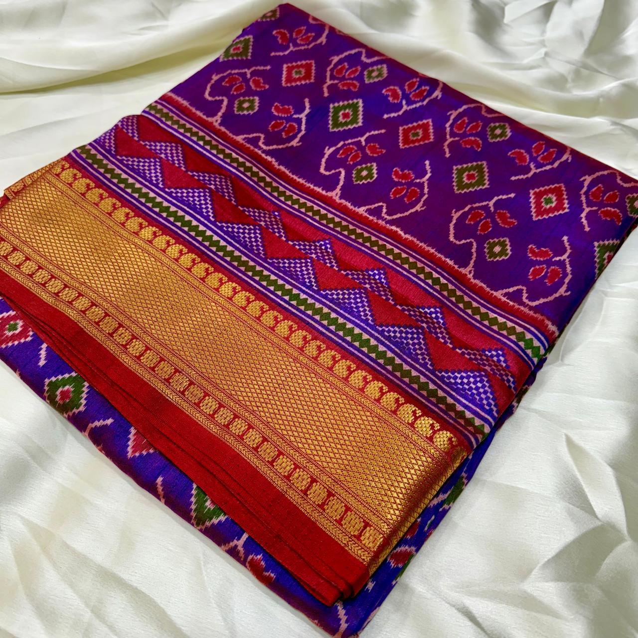 Dual Tone Blue Patola Silk Dual Tone Saree With Blouse Piece For Women