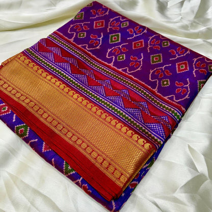 Dual Tone Blue Patola Silk Dual Tone Saree With Blouse Piece For Women