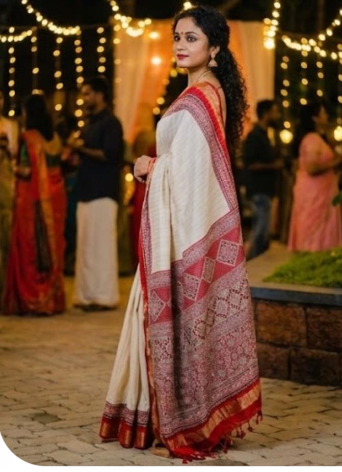 Beige With Red Jute Silk  Saree With Blouse Piece For Women