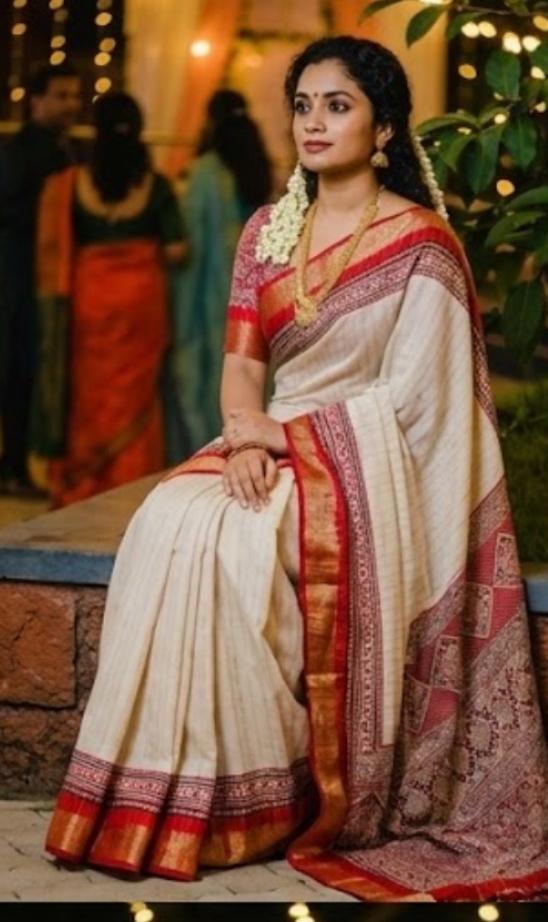 Beige With Red Jute Silk  Saree With Blouse Piece For Women