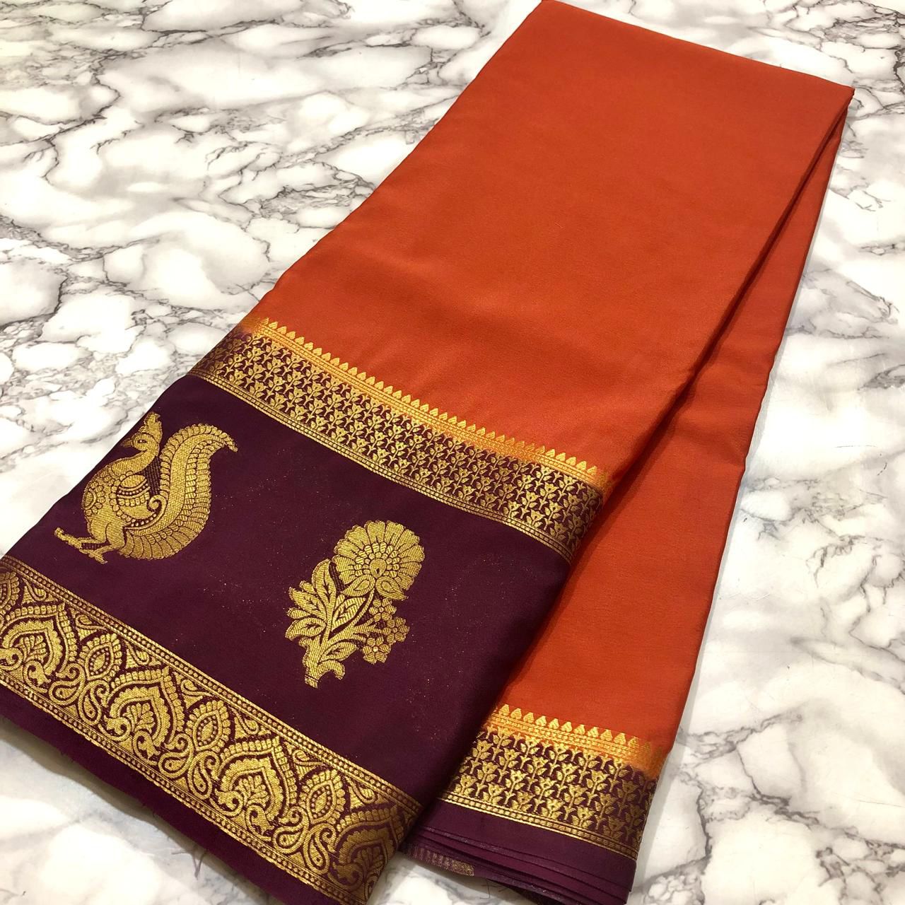 Unique boutique collections with Premium Mysore silks crape chit pallu n contrast blouse