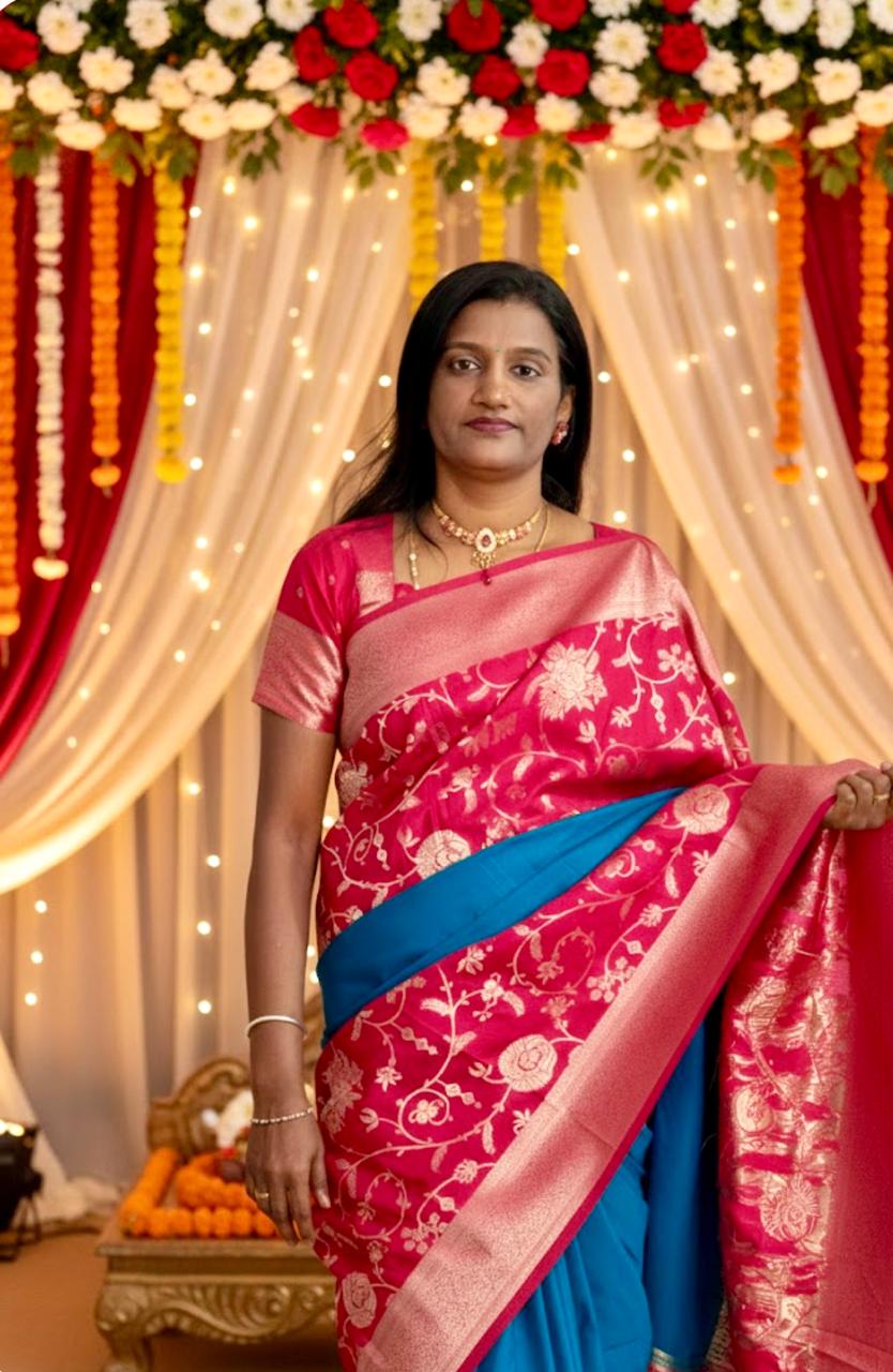 Blue Pink Pure banaras Handloom silk saree with rich pallu n contrast blouse