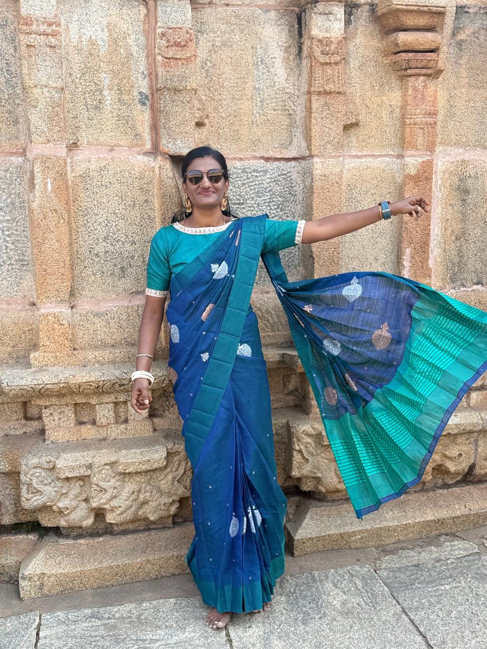 BLUE DUAL TONE BANANA PITH SAREE WITH ANTIQUE COPPER N SILVER EMBROIDERY , CUMS WITH CONTRAST BLOUSE