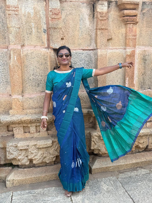 BLUE DUAL TONE BANANA PITH SAREE WITH ANTIQUE COPPER N SILVER EMBROIDERY , CUMS WITH CONTRAST BLOUSE