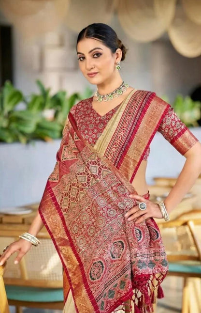 BEIGE RED JUTE DOLA